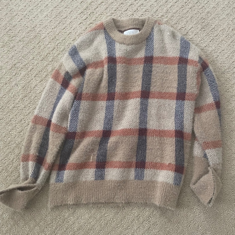 Zara kids blue, beige, red sweater